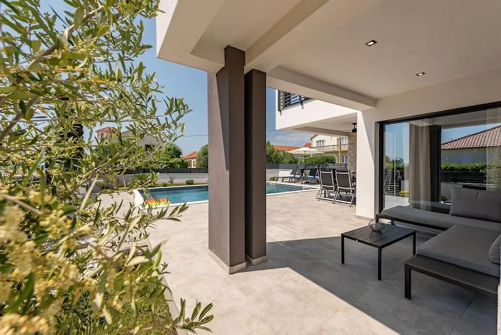 Brand New Villa Olivia 30M From The Sea With Heated Pool And Jacuzzi Zaton   Zaton (Zadar)