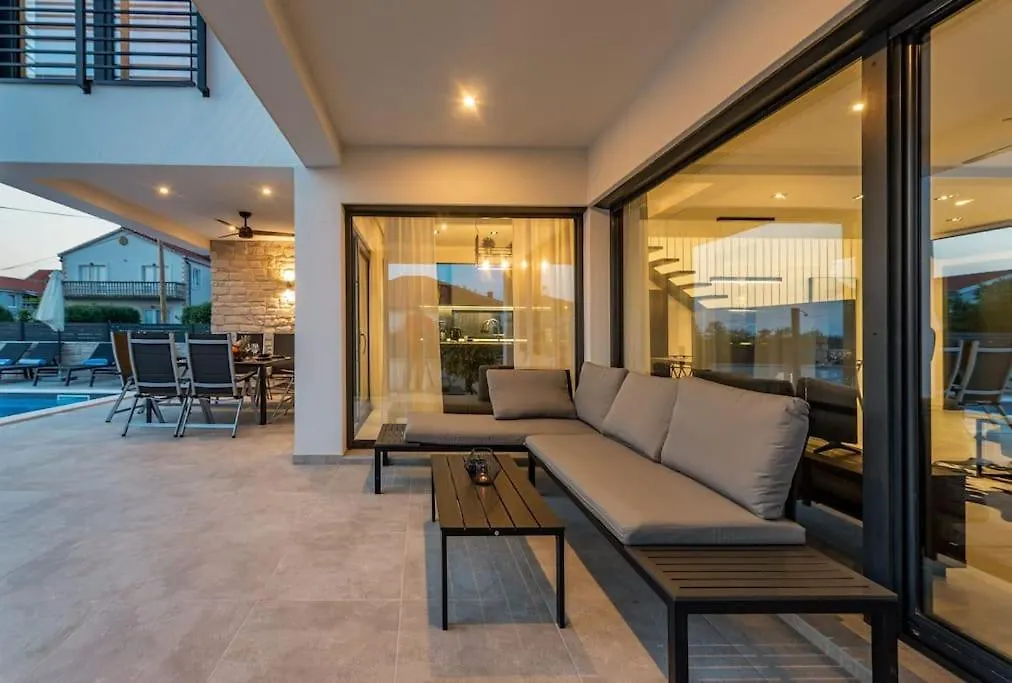 Brand New Villa Olivia 30M From The Sea With Heated Pool And Jacuzzi Zaton  0*, Zaton (Zadar) Croatia
